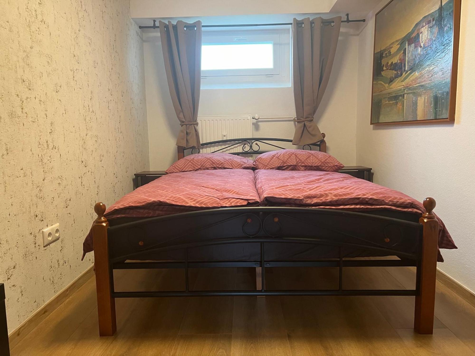 Apartament Charmante Souterrain